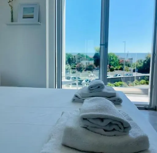 Marina House Rome Airport - Sea View 아파트 피우미치노