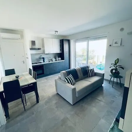 Apartment Marina House Rome Airport - Sea View *
