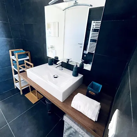 Marina House Rome Airport - Sea View Fiumicino